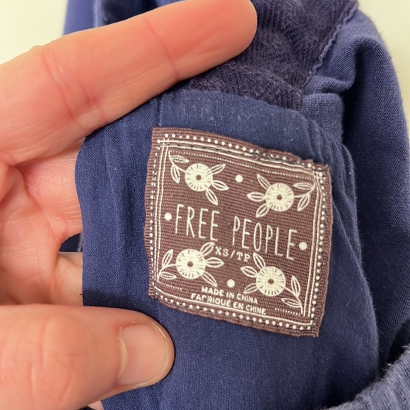 Vintage Free People tiered convertible maxi skirt in tie-dye purple, size XS - Picture 4 of 6